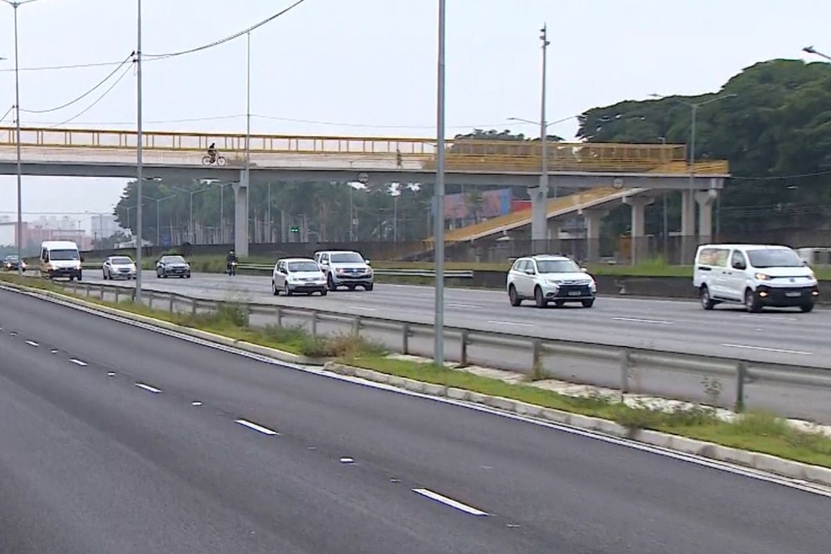 Trânsito intenso nas rodovias do Vale do Paraíba e Litoral Norte após feriado de Corpus Christi – imagem do artigo