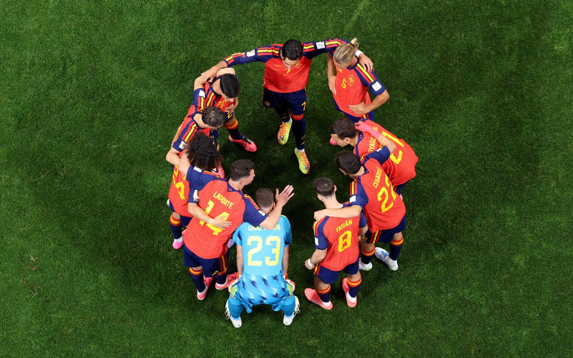 Espanha domina posse e passes na Copa do Mundo, mas preocupa com eficiência no ataque