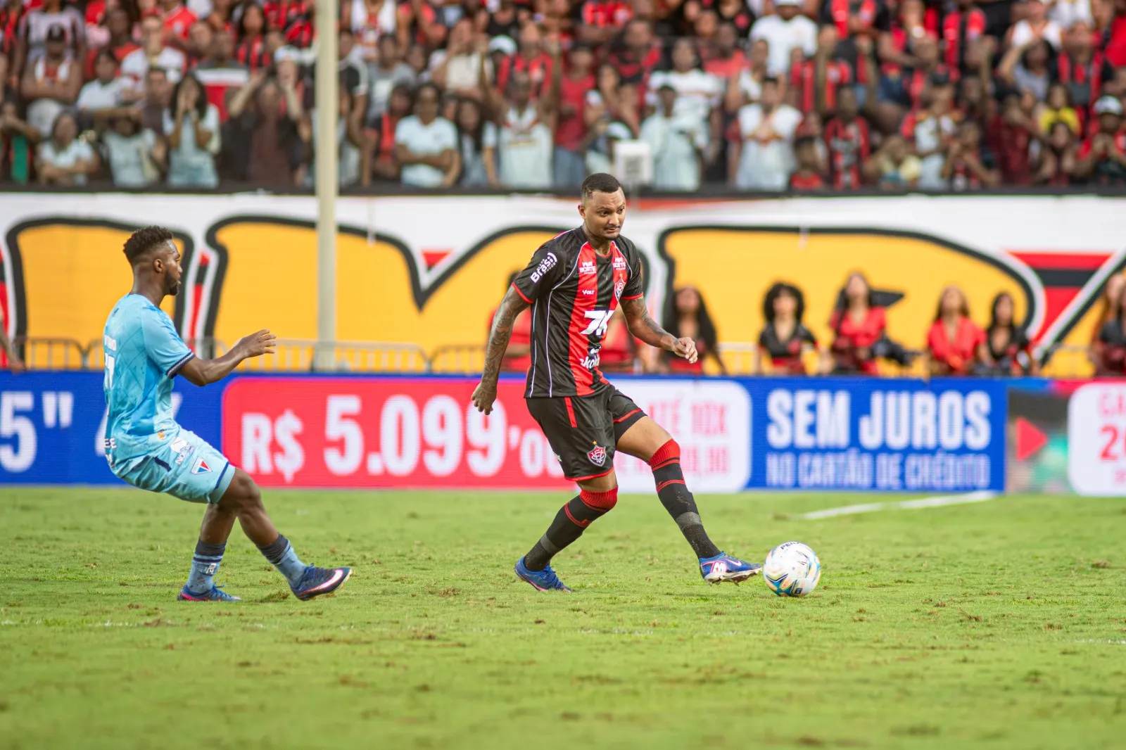 Futebol Brasileiro Agita o Fim de Semana com Jogos Decisivos e Resultados Surpreendentes