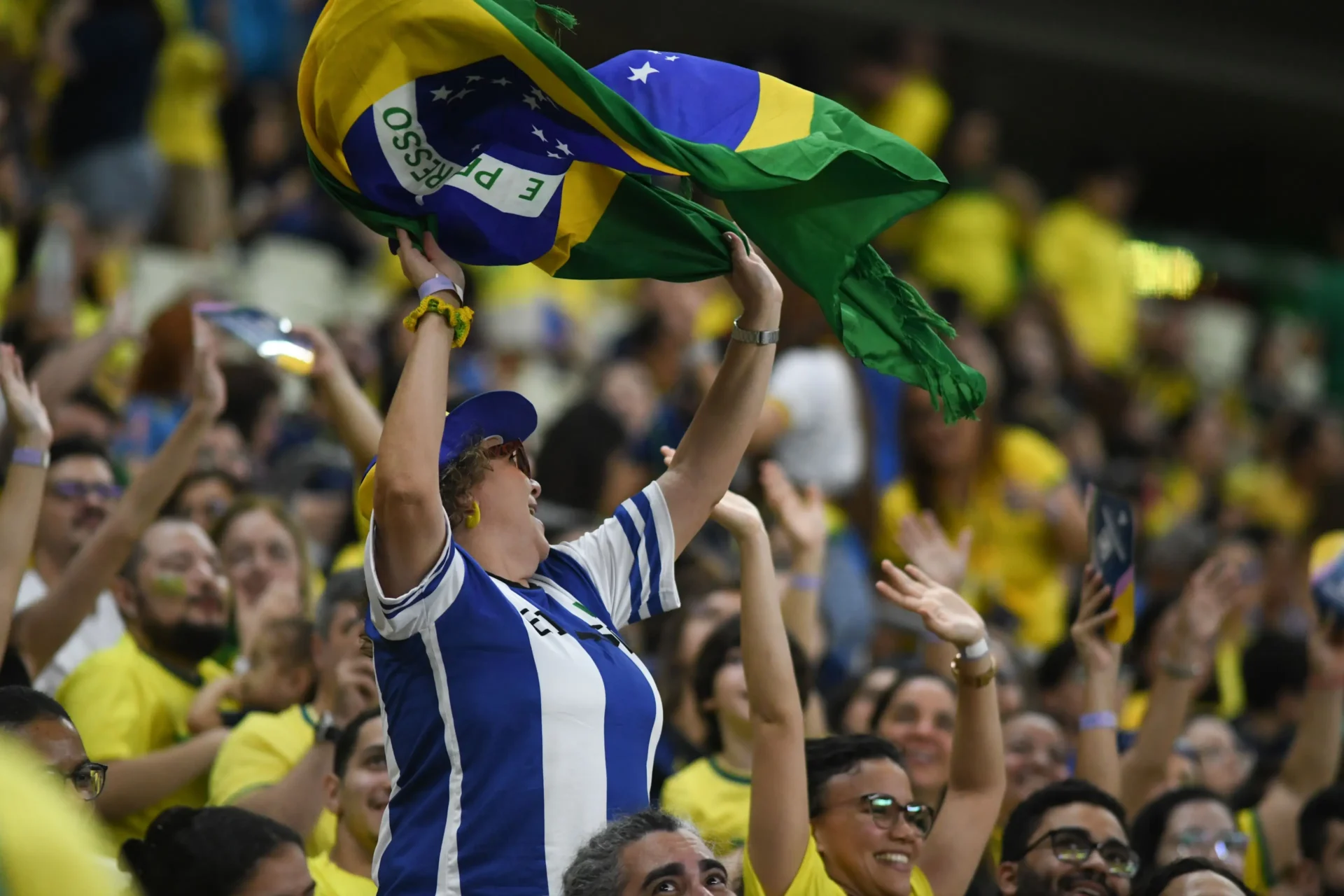 Castelão brilha com público recorde em amistoso da seleção feminina contra os EUA