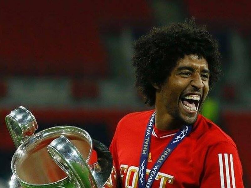 Dante surpreende e assume comando do Bayern de Munique B aos 42 anos