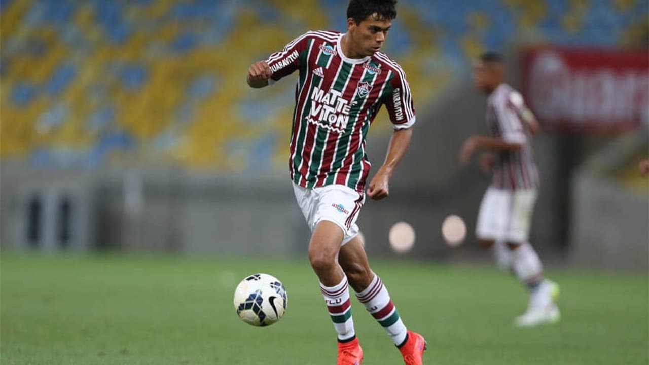 Matheus Pato celebra cinco anos de sucesso no futebol asiático após destaque no Fluminense