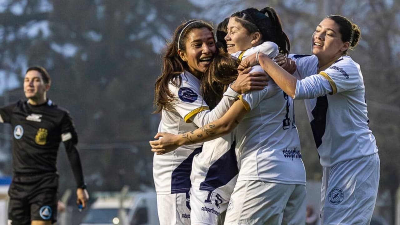 Futebol feminino segue firme em junho enquanto a Copa do Mundo masculina domina as atenções