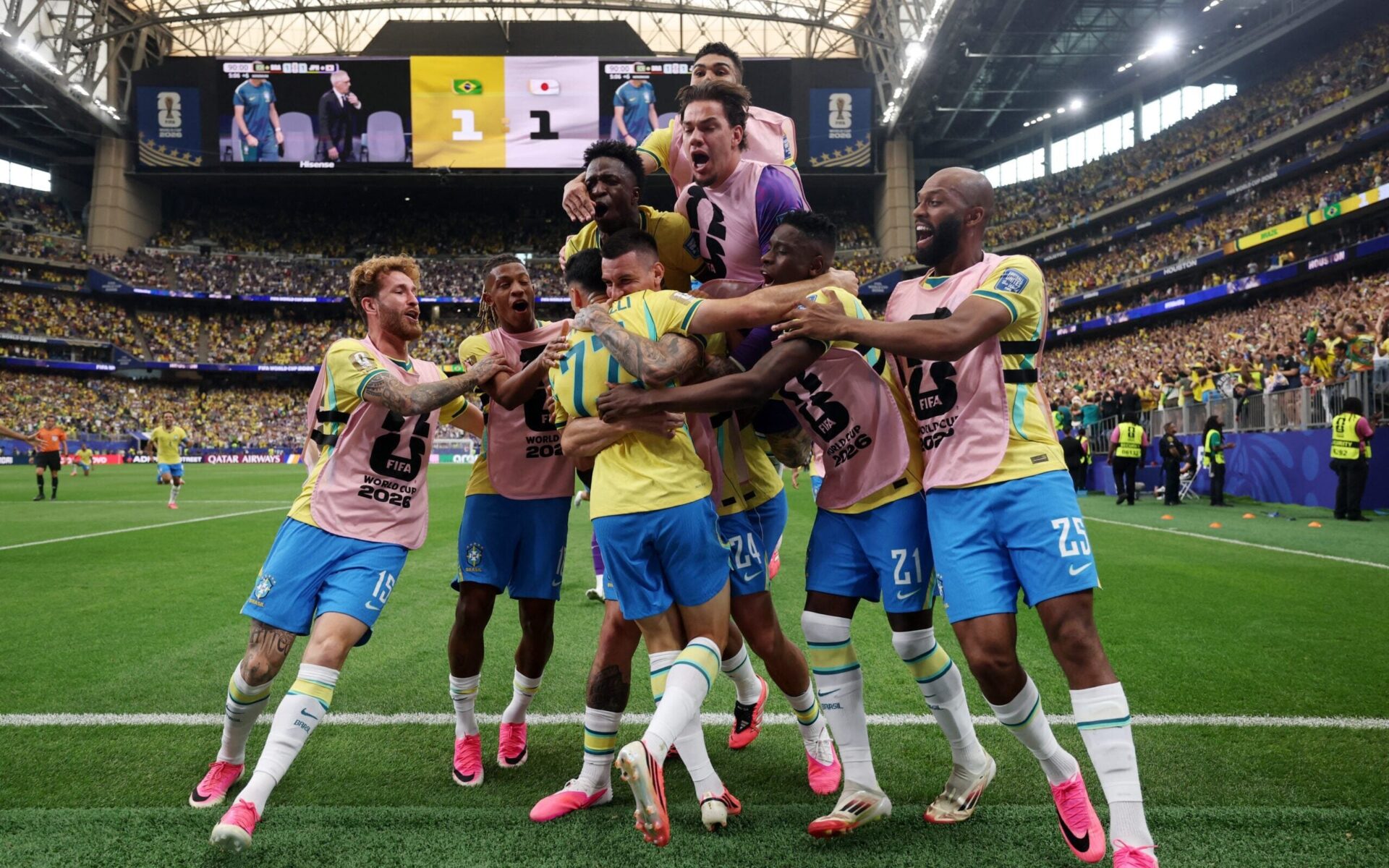 Brasil vira contra Japão e garante vaga nas oitavas da Copa do Mundo 2026