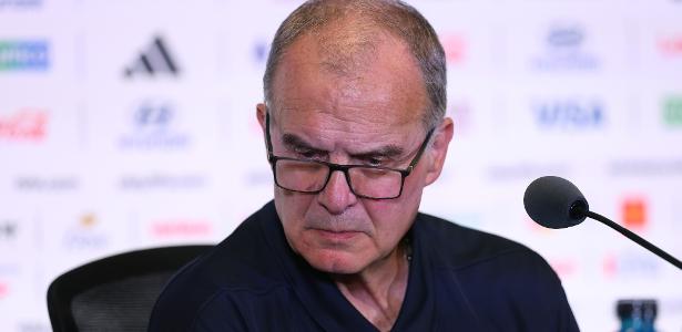 Bielsa solta o verbo e mexe com o futebol uruguaio antes do duelo contra Cabo Verde