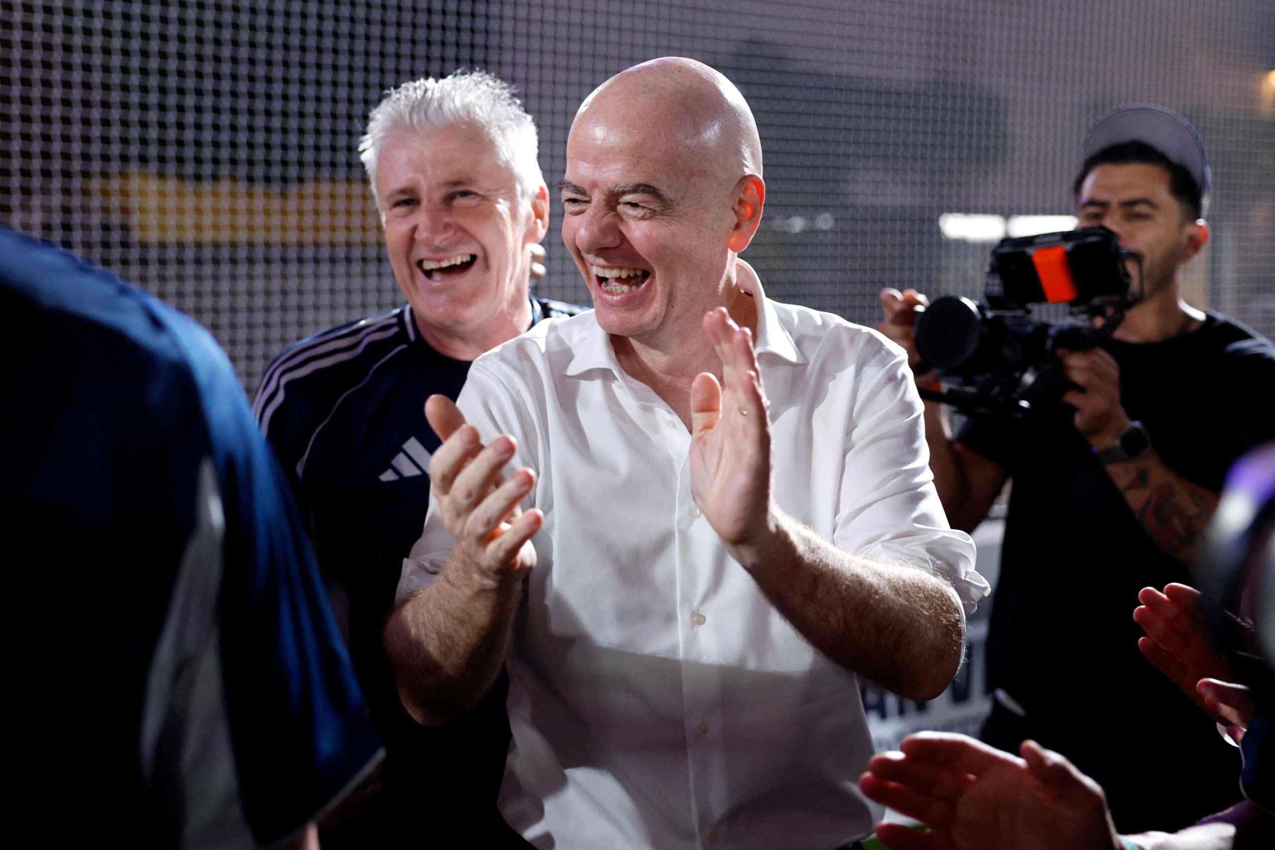 Presidente da FIFA rebate críticas e defende Mundial com texto dividido em 15 partes