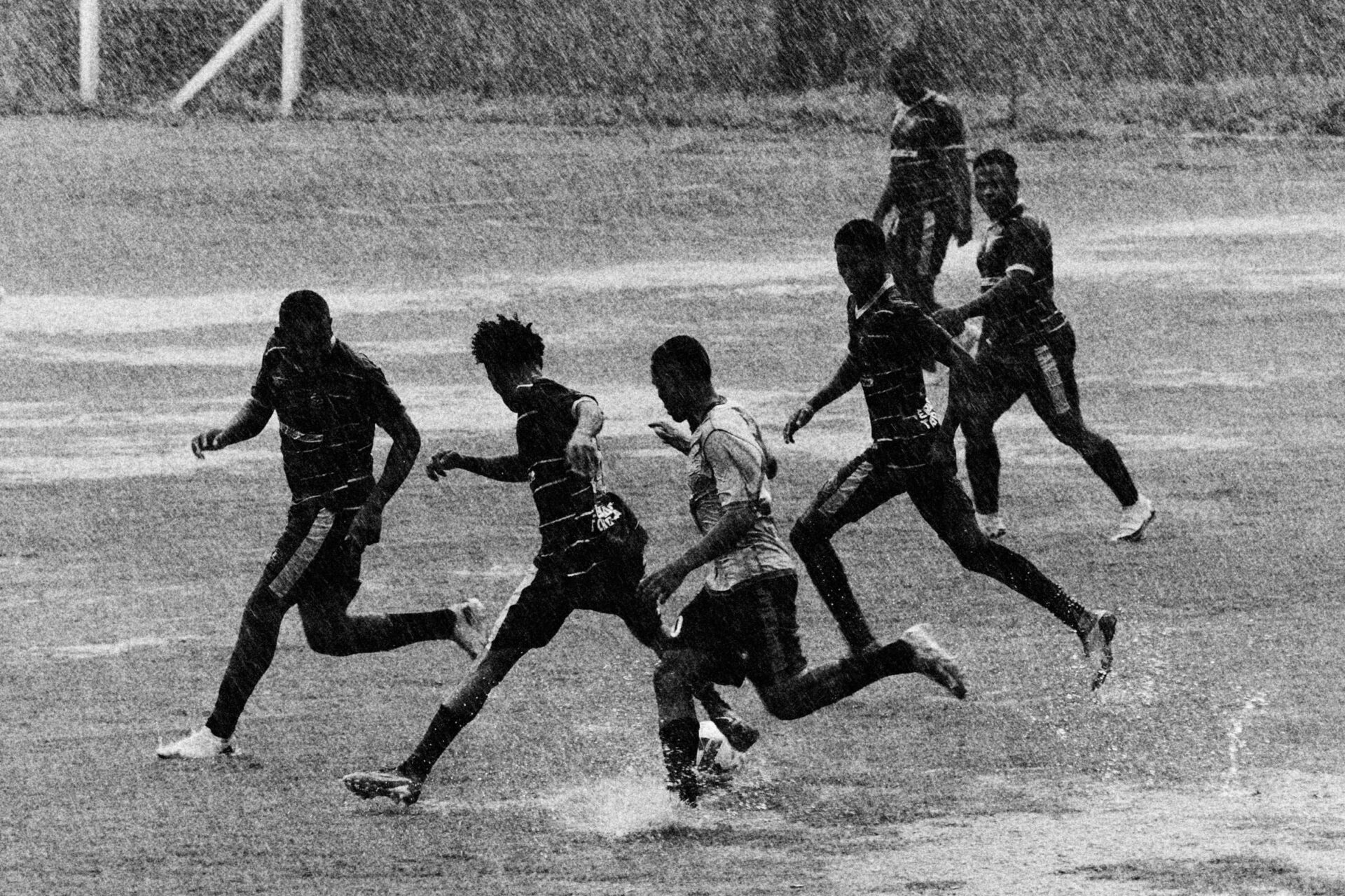 Como o Futebol de Areia Transforma Jovens Brasileiros em Protagonistas do Esporte