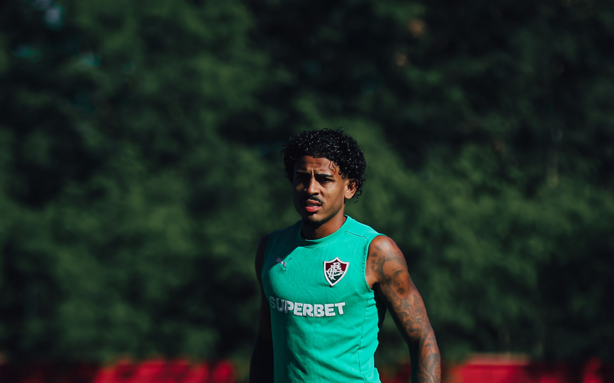 Fluminense mantém John Kennedy firme no elenco apesar do assédio europeu – imagem do artigo