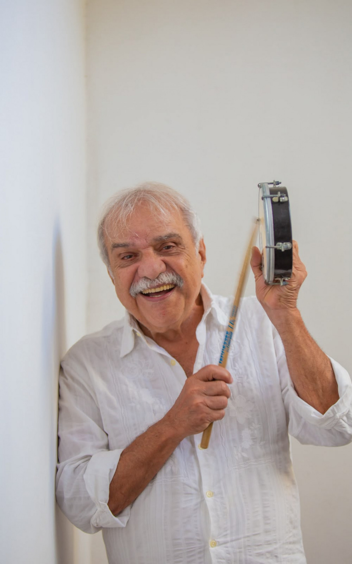 Chico Batera: A Lenda de Niterói que Brilhou ao Lado de Gigantes da Música Mundial – imagem do artigo