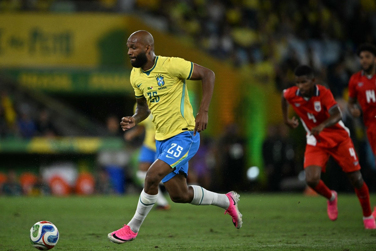 Igor Thiago brilha na Premier League e conquista espaço na seleção brasileira
