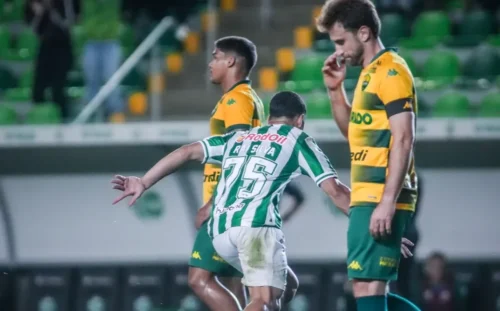 Série B 2026: Paulistas ficam no empate na 18ª rodada e buscam reação