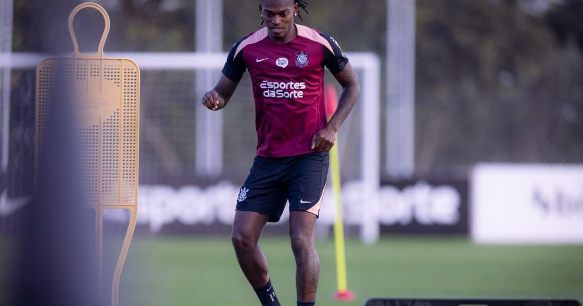 Rafael Leão marca presença no CT do Corinthians durante férias para manter a forma
