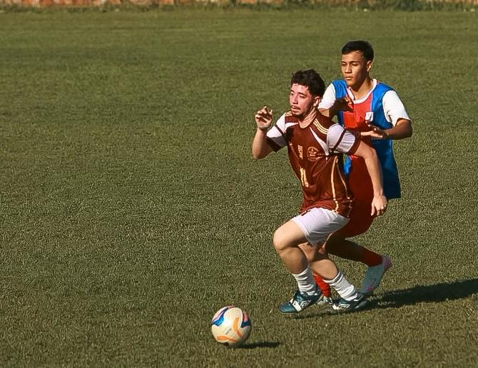 Open de Futebol Escolar em Rio Branco começa com emoção e jogos acirrados – imagem do artigo