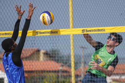 Copa do Brasil de Vôlei de Praia Sub-17 agita Rio Branco com 62 duplas na disputa