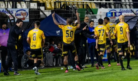 Seleção da 15ª rodada da Série B destaca craques que brilham na luta pelo acesso