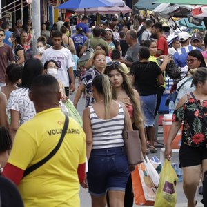 Alagoas registra receita bilionária no comércio de mercadorias em 2024