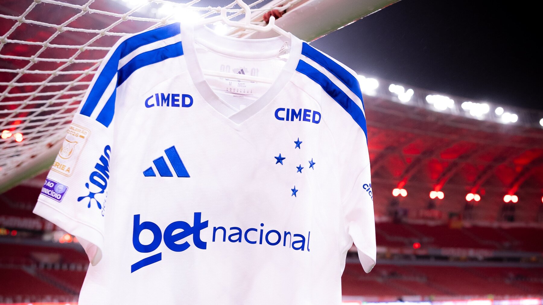 Cruzeiro enfrenta Internacional no Beira-Rio e busca reação no Brasileirão