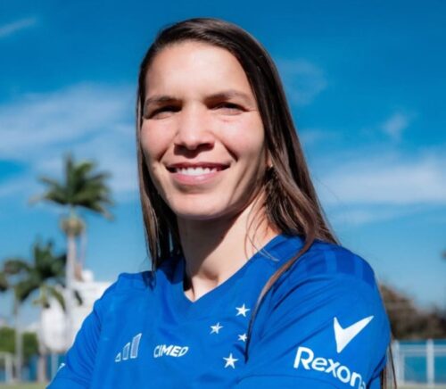 Yenifer Giménez chega ao Cruzeiro Feminino para fortalecer a defesa celeste