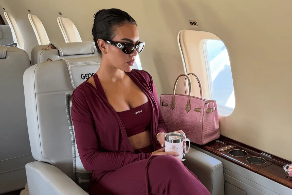 Georgina Rodríguez estreia coleção Mimoa com foco em moda esportiva e lifestyle