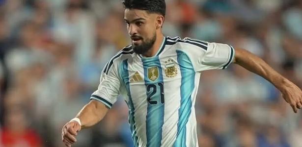 Flaco López e a Virada no Palmeiras: De Compra Polêmica a Artilheiro Fundamental
