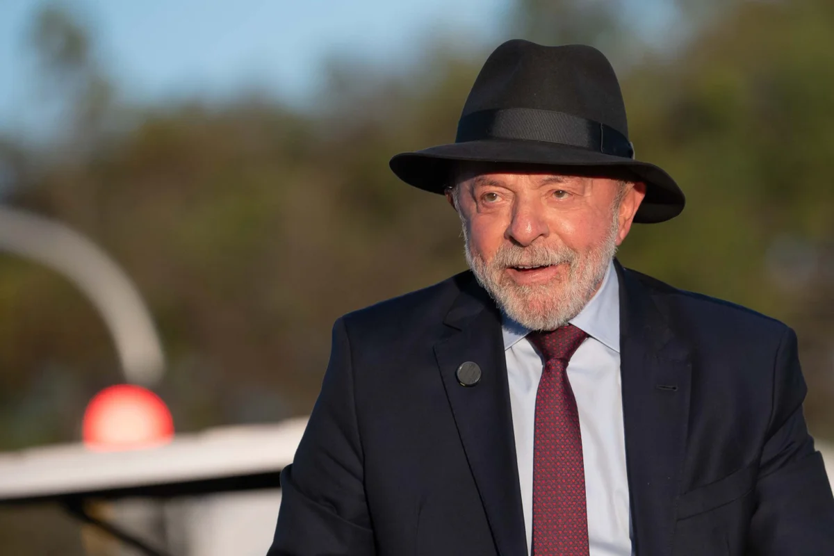 Lula comenta jogo do Brasil contra Japão e brinca sobre emoções da Copa do Mundo