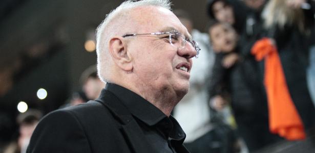 Corinthians regulariza pagamento de direitos de imagem e acalma elenco em 2026 – imagem do artigo