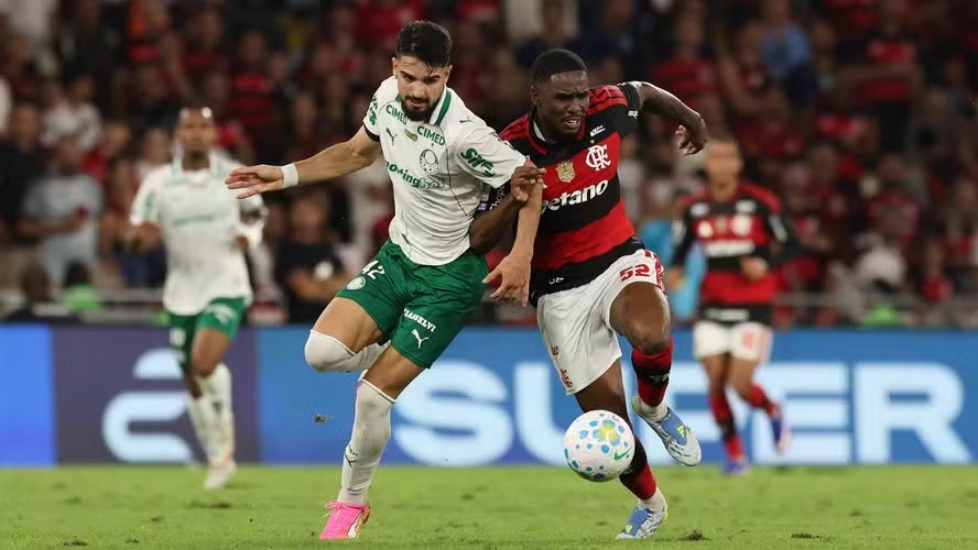 Palmeiras fecha primeiro turno do Brasileirão com desempenho histórico e mira título