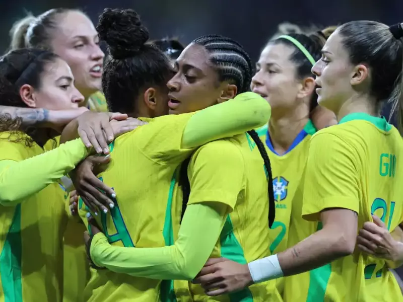 Copa do Mundo 2026: CazéTV e Globo disputam audiência em rodada decisiva