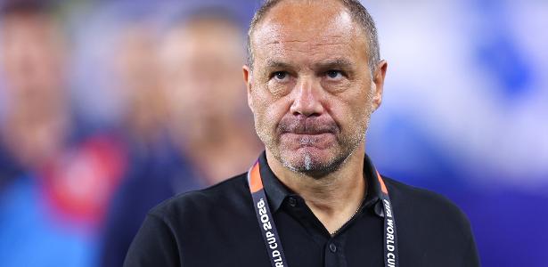 Técnico Sébastien Migné deixa comando da seleção haitiana após Copa do Mundo 2026