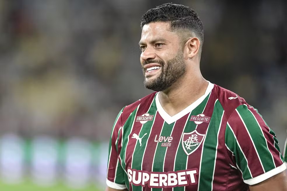 Brasileirão de 2026 retoma com mercado de transferências tímido e clubes em alerta
