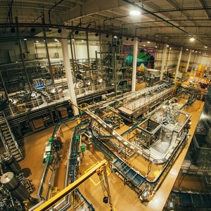 Ambev revoluciona o mercado com lançamento da Spaten Pro: cerveja escura, sem álcool e rica em proteína