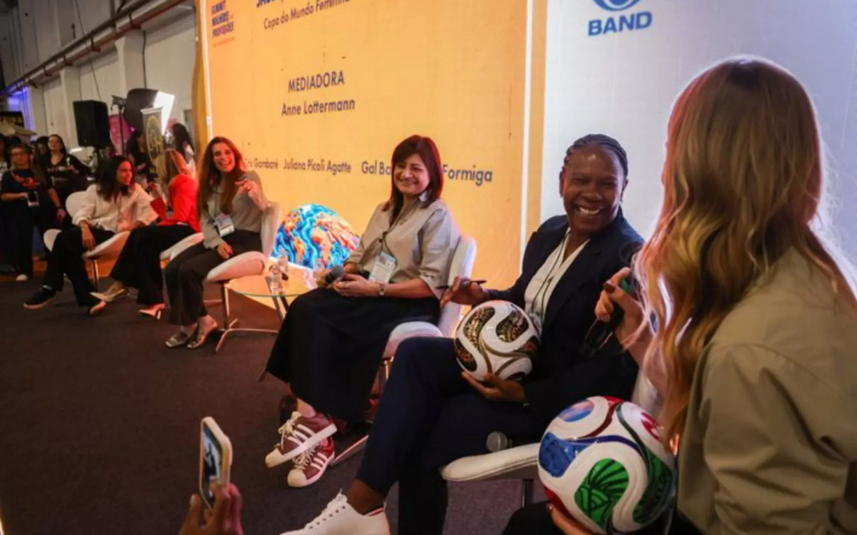 Copa Feminina 2026: Brasil se Prepara para o Maior Evento do Futebol Feminino