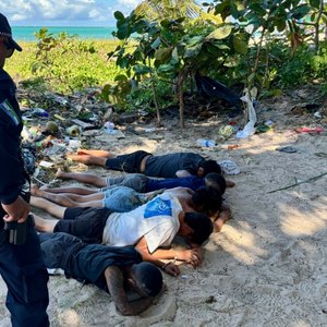 Guarda Civil de Maceió realiza prisão de cinco suspeitos ligados ao tráfico na Jatiúca