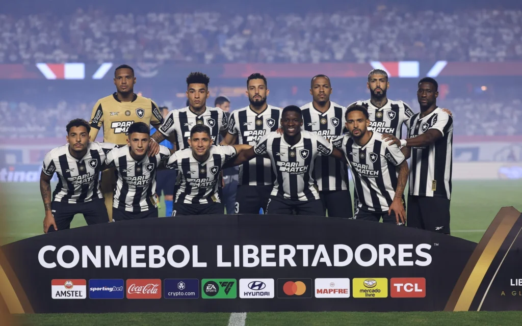 Botafogo fecha venda de promessa da base para clube europeu em negociação milionária