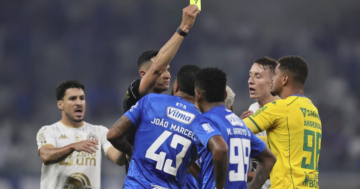 Polêmica no Mineirão agita jogo entre Cruzeiro e Chapecoense pela Copa do Brasil