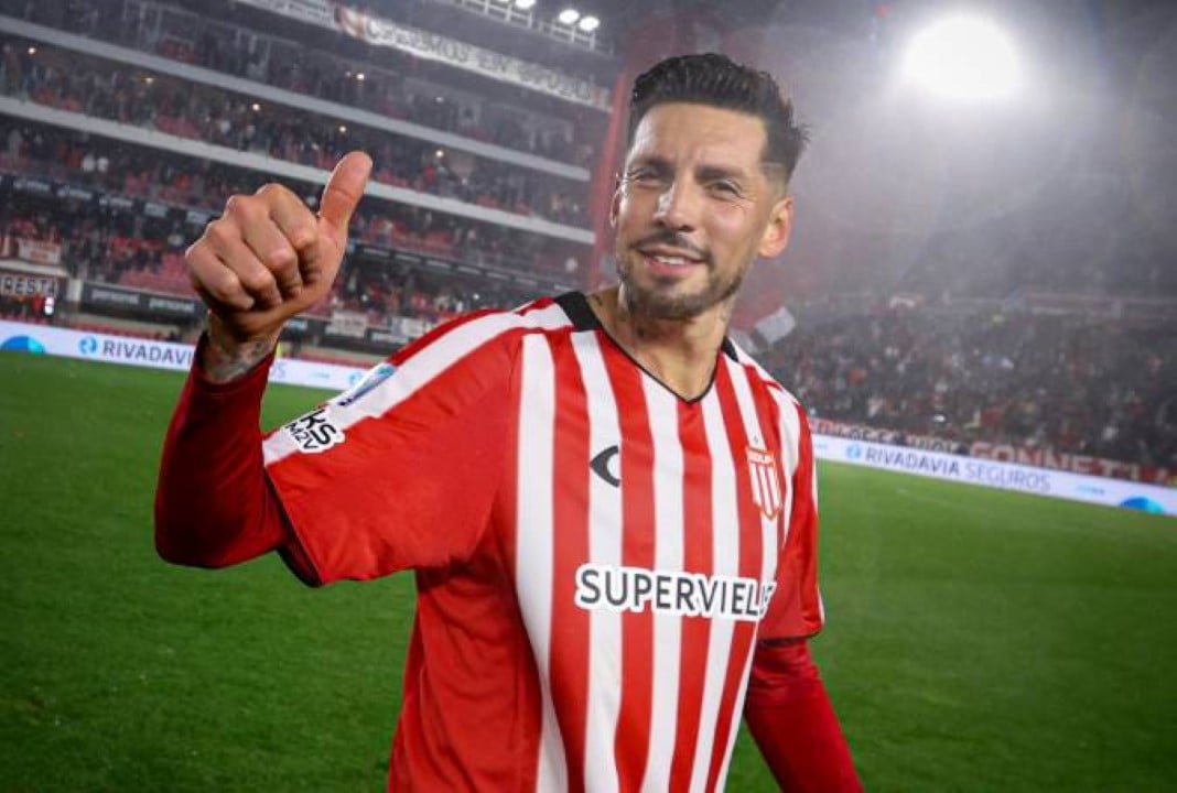 Universidad Católica e Estudiantes decidem vaga nas oitavas da Libertadores 2026
