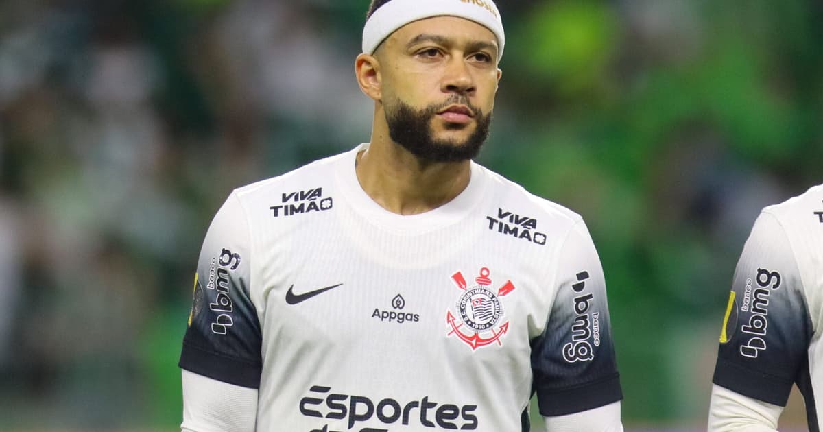 Corinthians rebate provocação do Palmeiras após renovar com Memphis Depay