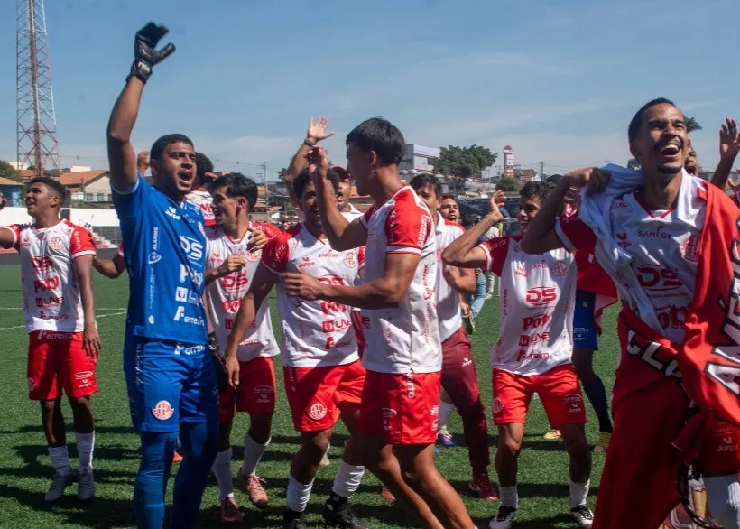 Domingo agitado no futebol: confira todos os resultados do dia