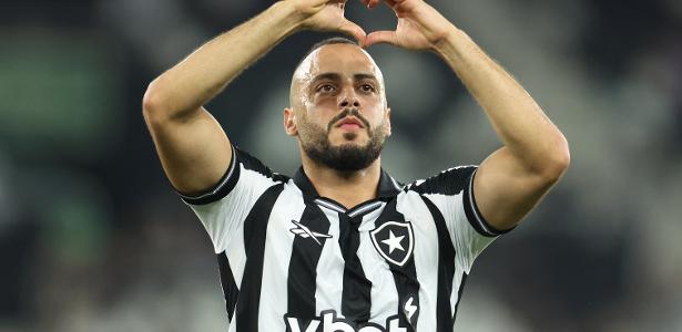 Botafogo busca reação histórica para virar confronto contra time peruano