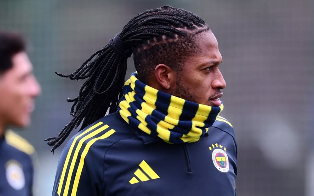Fred encara decisão no Fenerbahçe antes de possível retorno ao Atlético