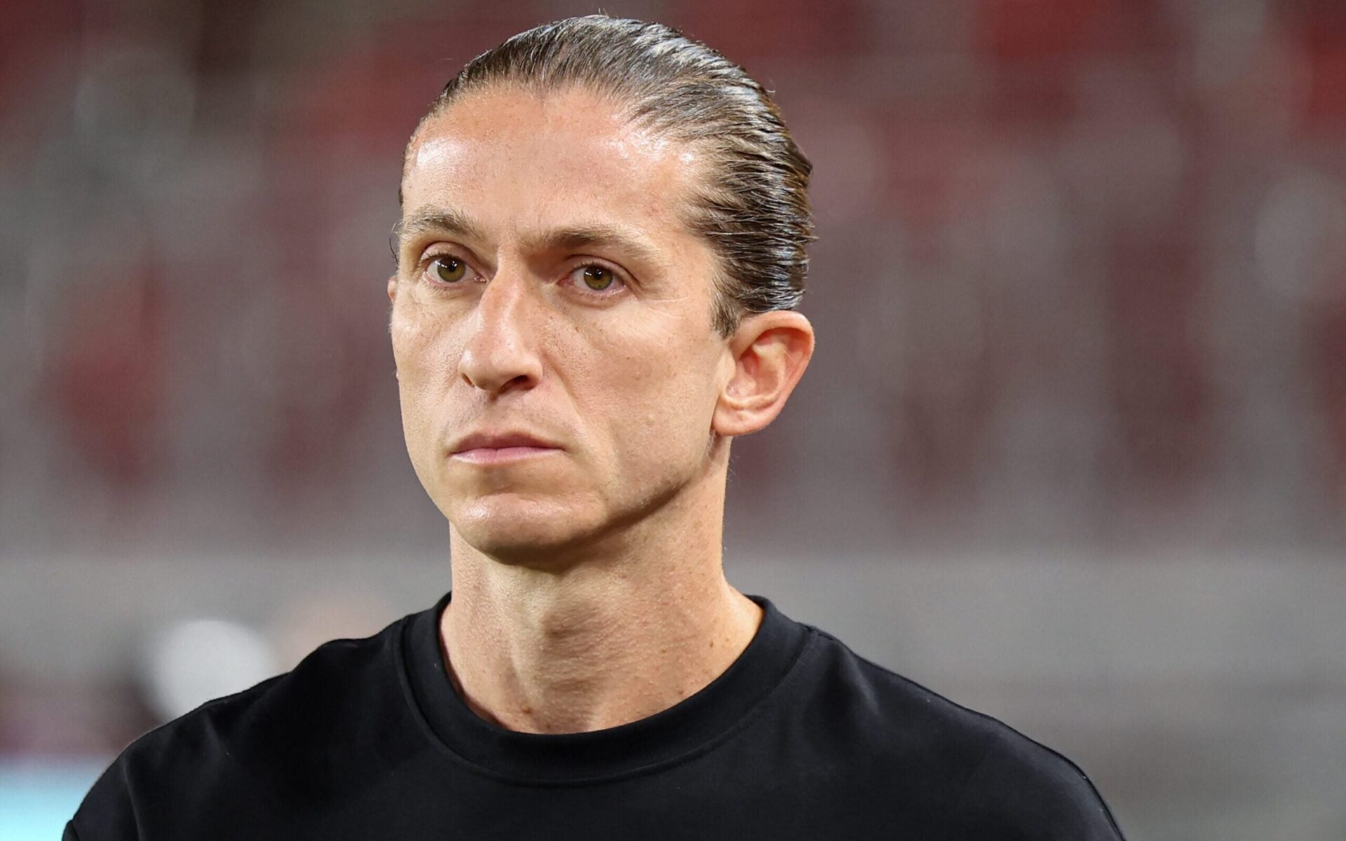 Mônaco domina Marseille e assume liderança da Ligue 1 com show de Paris Brunner