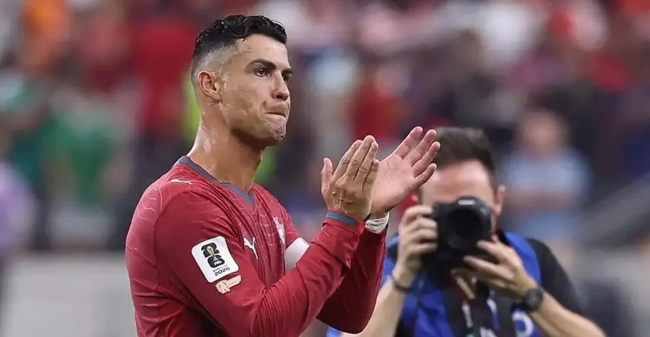 Cristiano Ronaldo sugere aposentadoria em 2027 e acende alerta no mundo do futebol