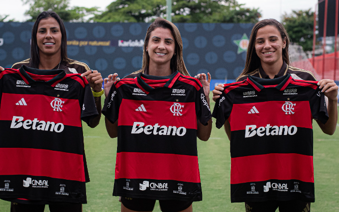 Flamengo fecha parceria inédita com Cinbal para impulsionar o futebol feminino