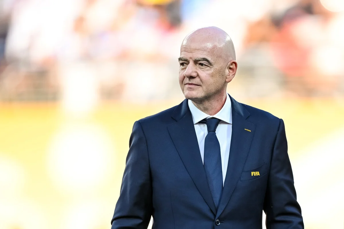 Gianni Infantino vê apoio diminuir enquanto se prepara para nova eleição na Fifa