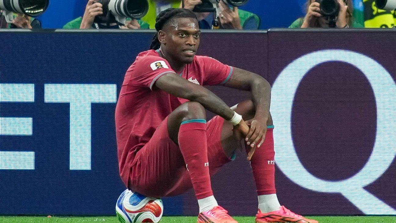 Milan encara Torino na estreia da Serie A com dúvida sobre Rafael Leão