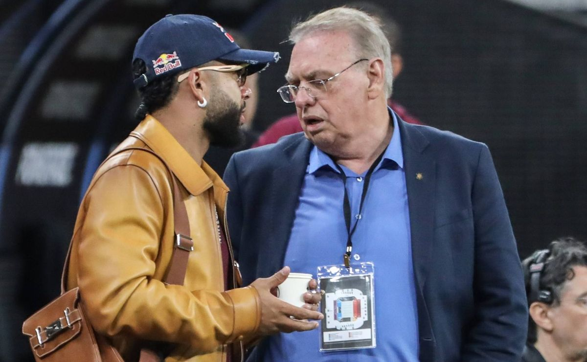 Corinthians confirma renovação de contrato com Memphis Depay até 2028