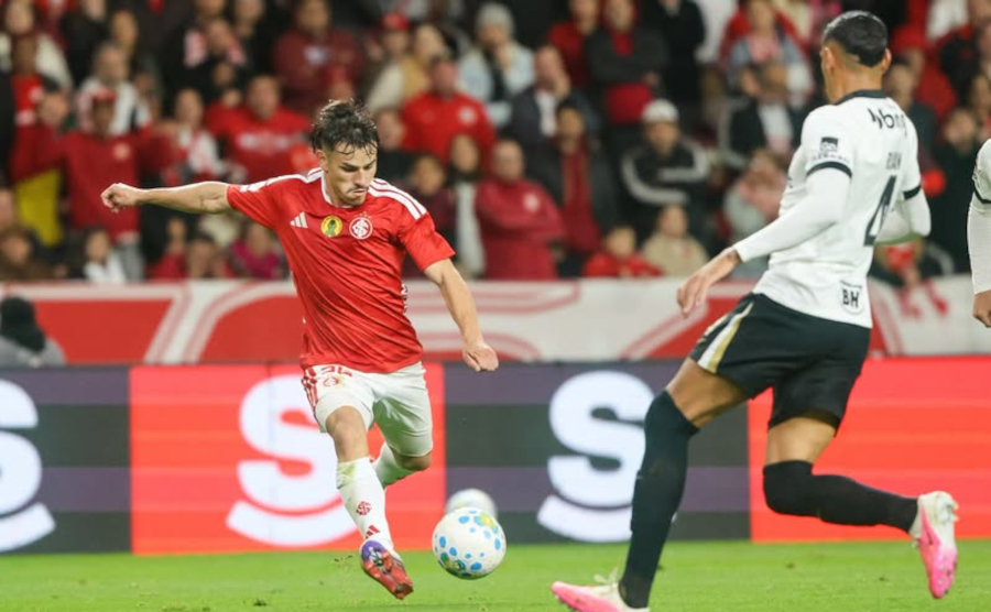 Internacional e Atlético-MG ficam no 0 a 0 em confronto equilibrado pelo Brasileirão