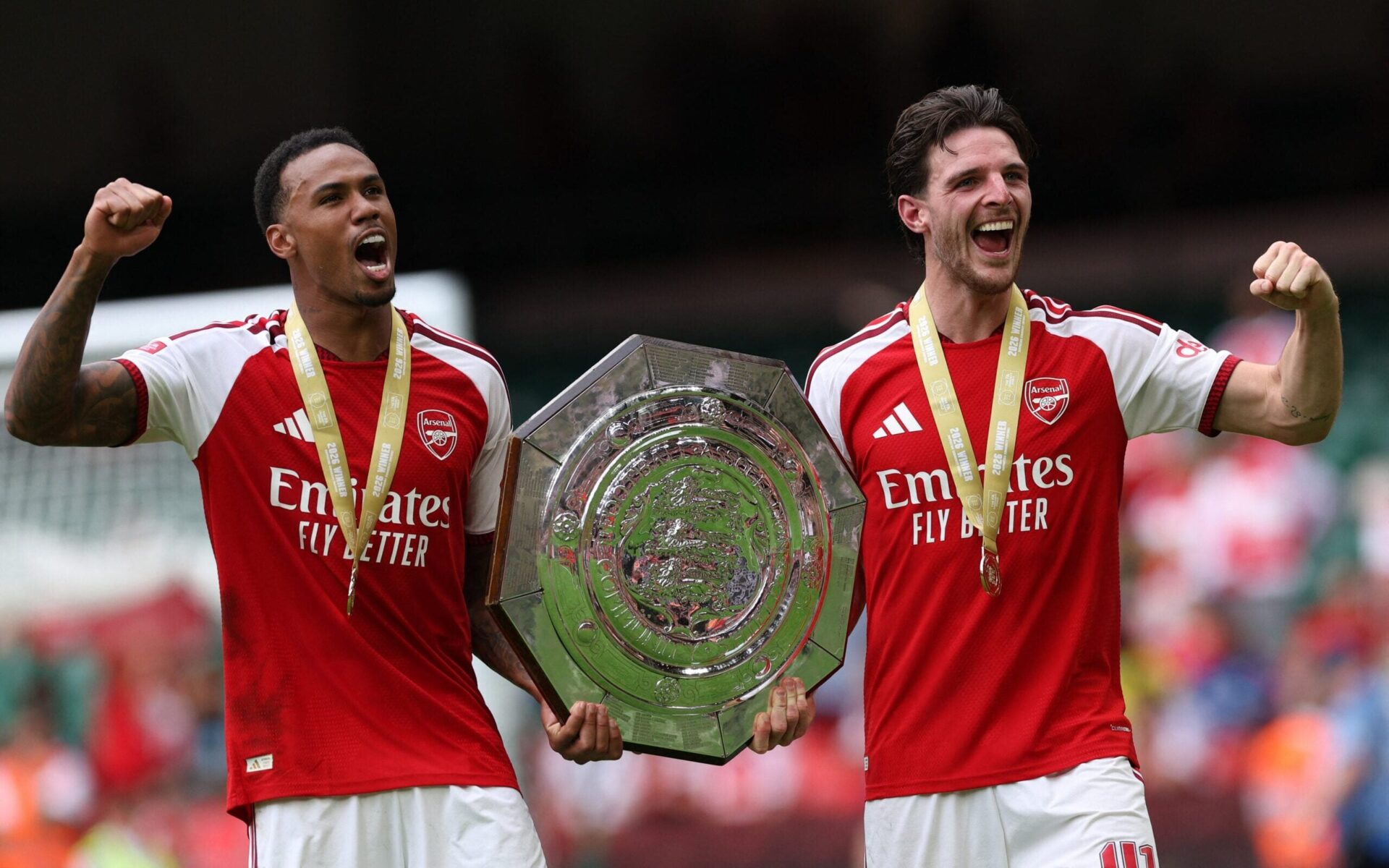 Premier League e Ligue 1 dão o pontapé inicial em rodada cheia de clássicos e surpresas