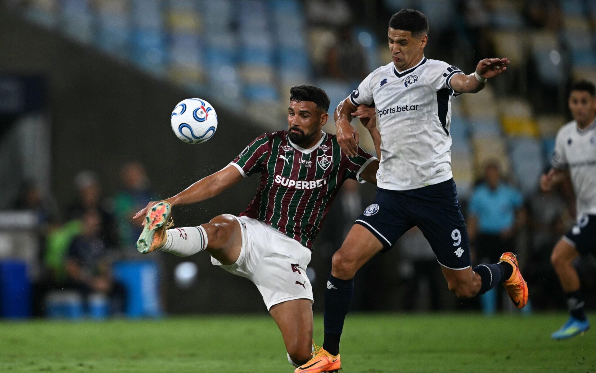 Terça-feira promete emoção com jogos decisivos na Libertadores, Sul-Americana e Champions League