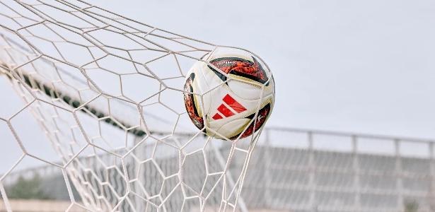 Bola do Campeonato Alemão gera polêmica e vira assunto antes da estreia